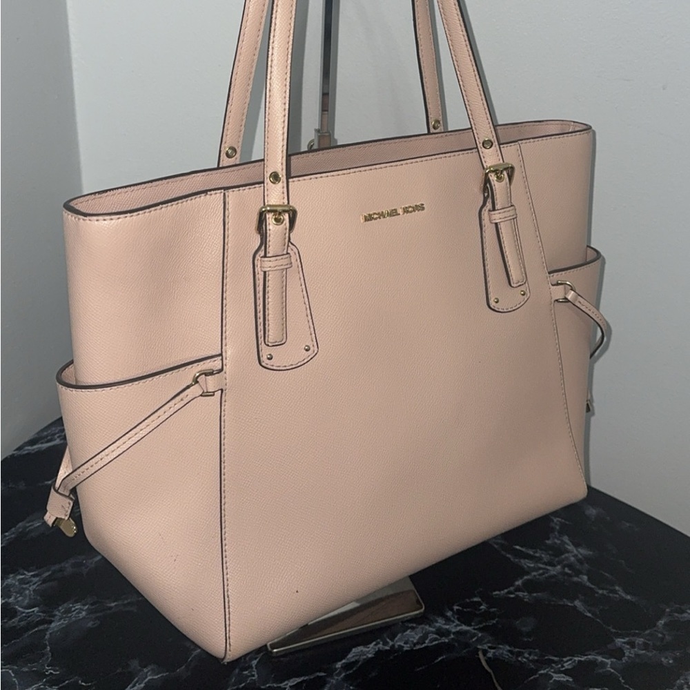MICHAEL KORS Handbag Voyager Bag EW Tote Leather Bag Soft Pink AUTHENTIC - Picture 9 of 16